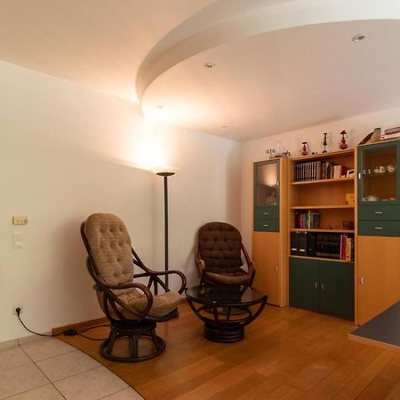 Vakantiehuis Salamander Maasmechelen Esterno foto