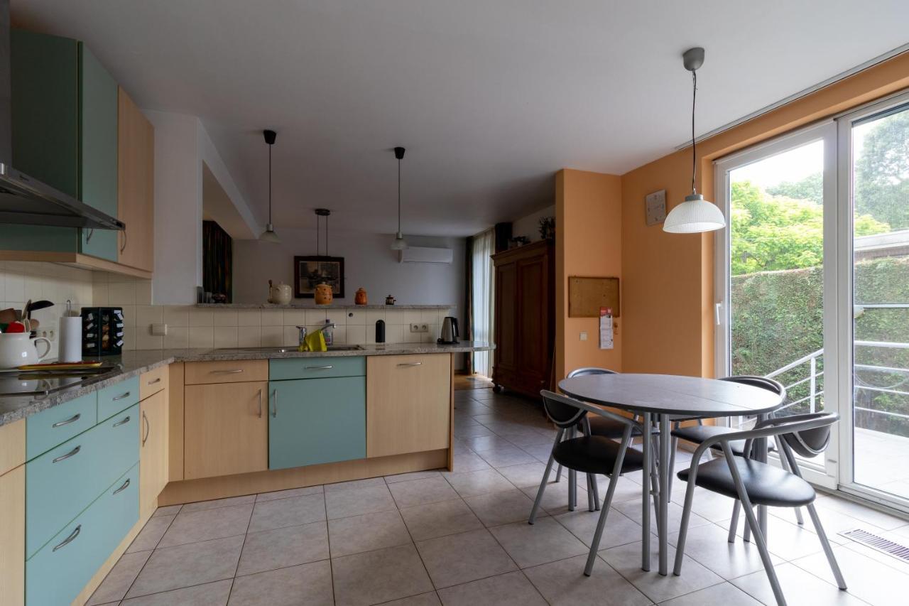 Vakantiehuis Salamander Maasmechelen Esterno foto
