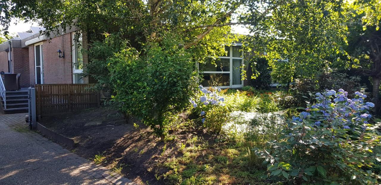 Vakantiehuis Salamander Maasmechelen Esterno foto